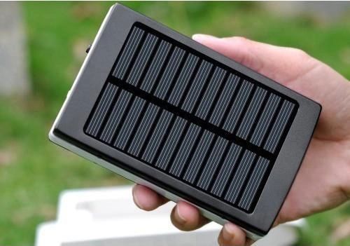 Повербанк на солнечной батарее UN-3101 SOLAR 20000mAh &bull; Портативная мобильная зарядка Power Bank с LED фонариком для телефона, планшета и повседневного использования