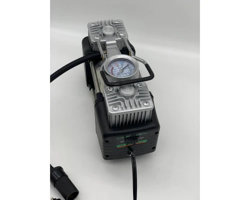 Автомобильный компрессор двухпоршневой Air Compressor 12V 628-4x4 &bull; Электрический насос для шин от прикуривателя 12 В с манометром для автомобиля, внедорожника, кроссовера и дороги