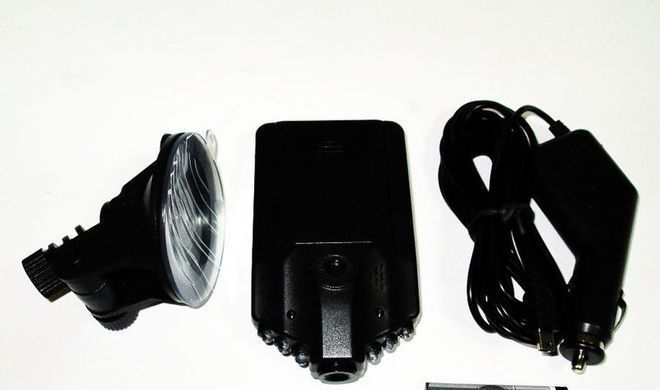 Автомобильный видеорегистратор DVR 198 PR3