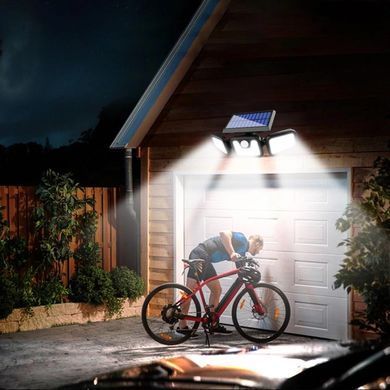 Вуличний світлодіодний LED світильник FL-1725A Split Solar WallLamp на сонячній батареї з датчиком руху ∙ Зовнішній потрійний ліхтар &ndash; прожектор&nbsp;∙ 70 світлодіодів ∙ 1500 Лм ∙ Акумулятор 1500 мАг