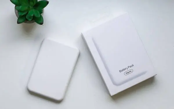 Мобільний зарядний пристрій MagSafe Battery Pack 10000 mAh 22.5 W ∙ Компактний MagSafe 10000 mAh 22.5 W павербанк для iPhone