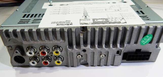 Автомобильная магнитола DEH-8250UBG DVD USB+Sd+MMC съемная панель PR5