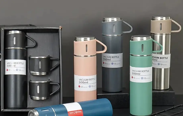 Вакуумний термос з нержавіючої сталі Vacuum Flask Set 500 мл із чашками в комплекті 3* 150 мл ∙ Подарунковий набір 3 в 1