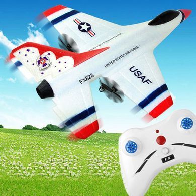 Радіокерований літак FX-823 на радіокеруванні з акумулятором USB зарядка