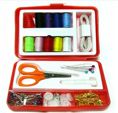 Компактний набір для шиття Insta Sewing Kit tasy ∙ Швейний набір для дому ∙ Нитки / голки / шпильки / ножиці / сантиметр / наперсток