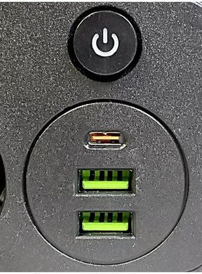 Сетевой фильтр-разветвитель PNS-04 черный с LED-индикатором, 4 розетками 220V, 2 USB и PD Type-C • Мульти-розетка для дома, офиса и зарядки гаджетов