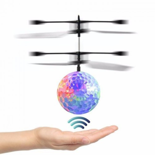 Летающий диско шар с подсветкой Sensor Ball, Интерактивная игрушка разноцветная